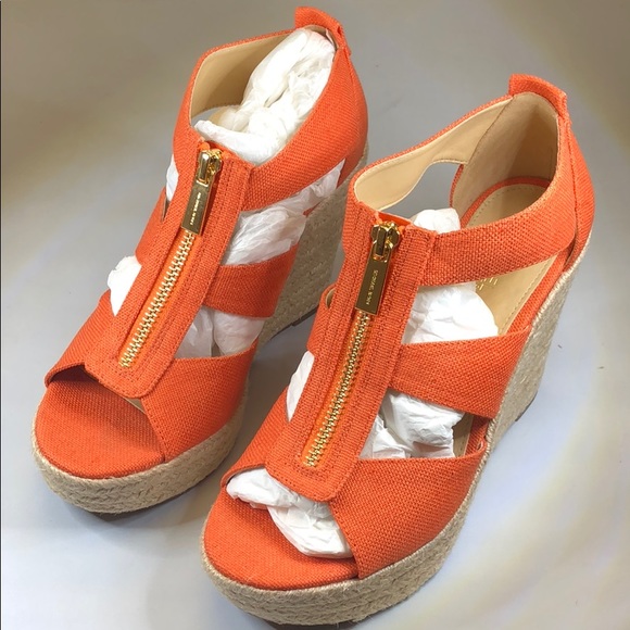 MICHAEL Michael Kors Shoes - (p253) Michael Michael Kors Wedge Sandals 6M